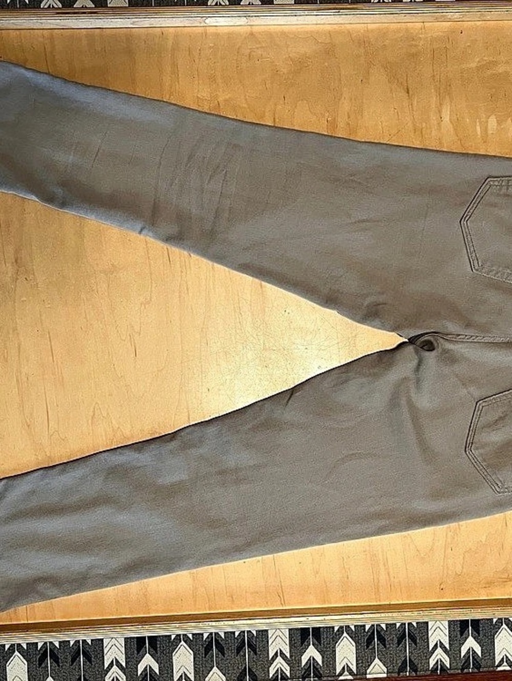 Banana Republic The Traveler Men's Tan Cargo Pants Waist 31